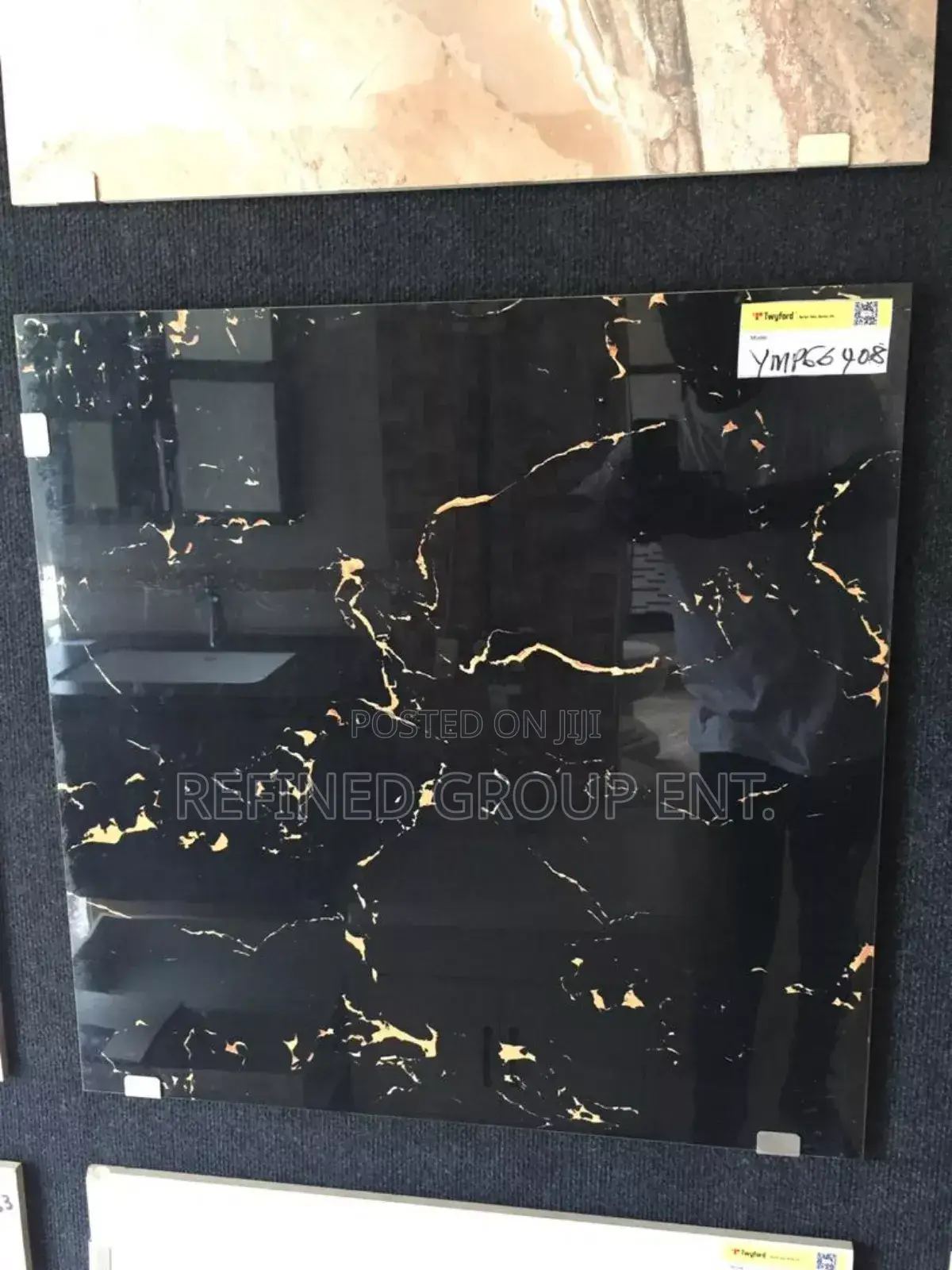 Twyford Black White/Gold 60/60cm