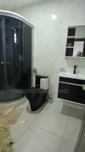 2bdrm Townhouse / Terrace in Bee Decor& Homes, Madina for rent