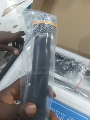 Shure Sh 869 Wireless UHF Microphone