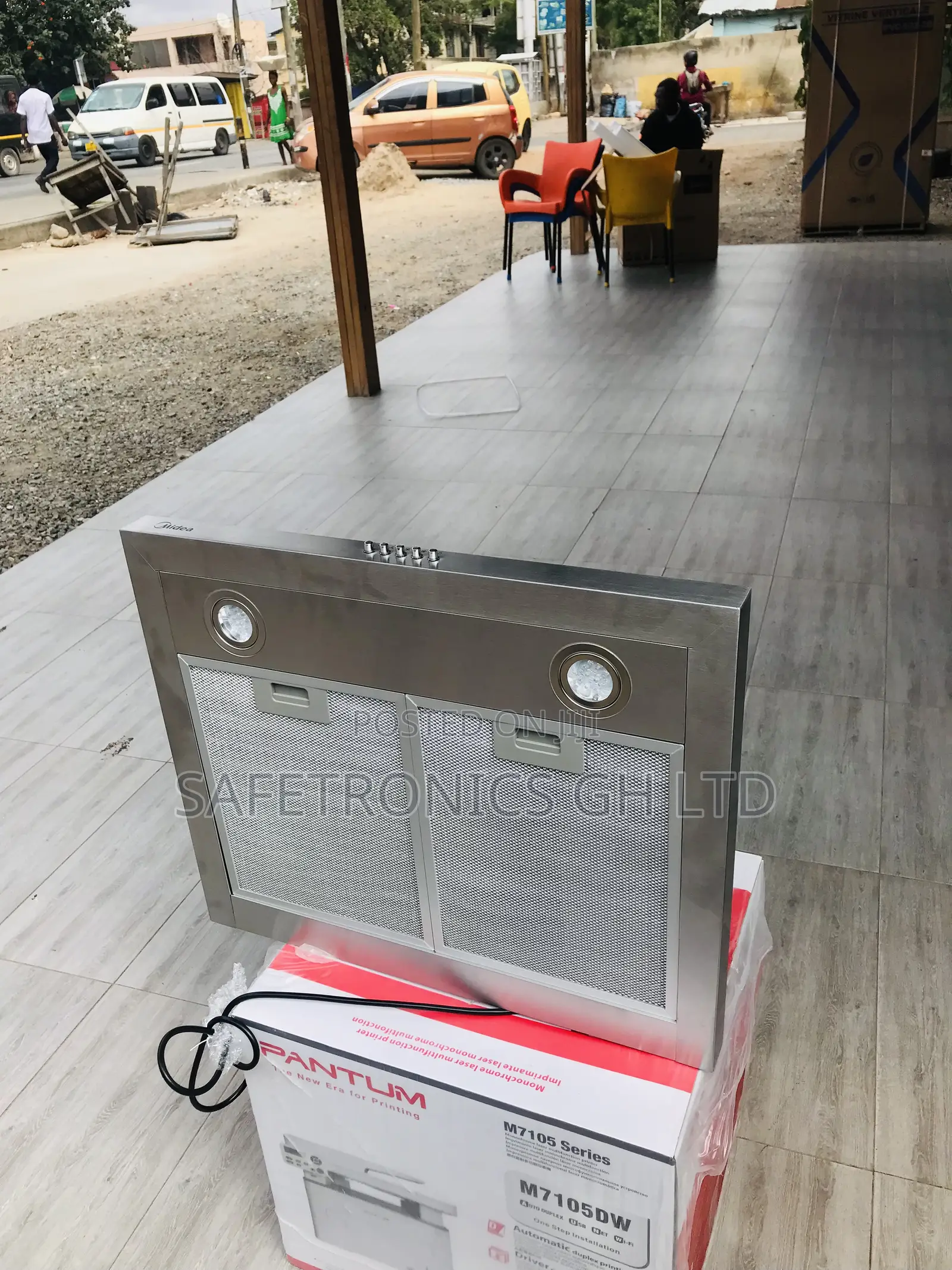 Shop Essential Midea 90cm 90M21 Range Hood 