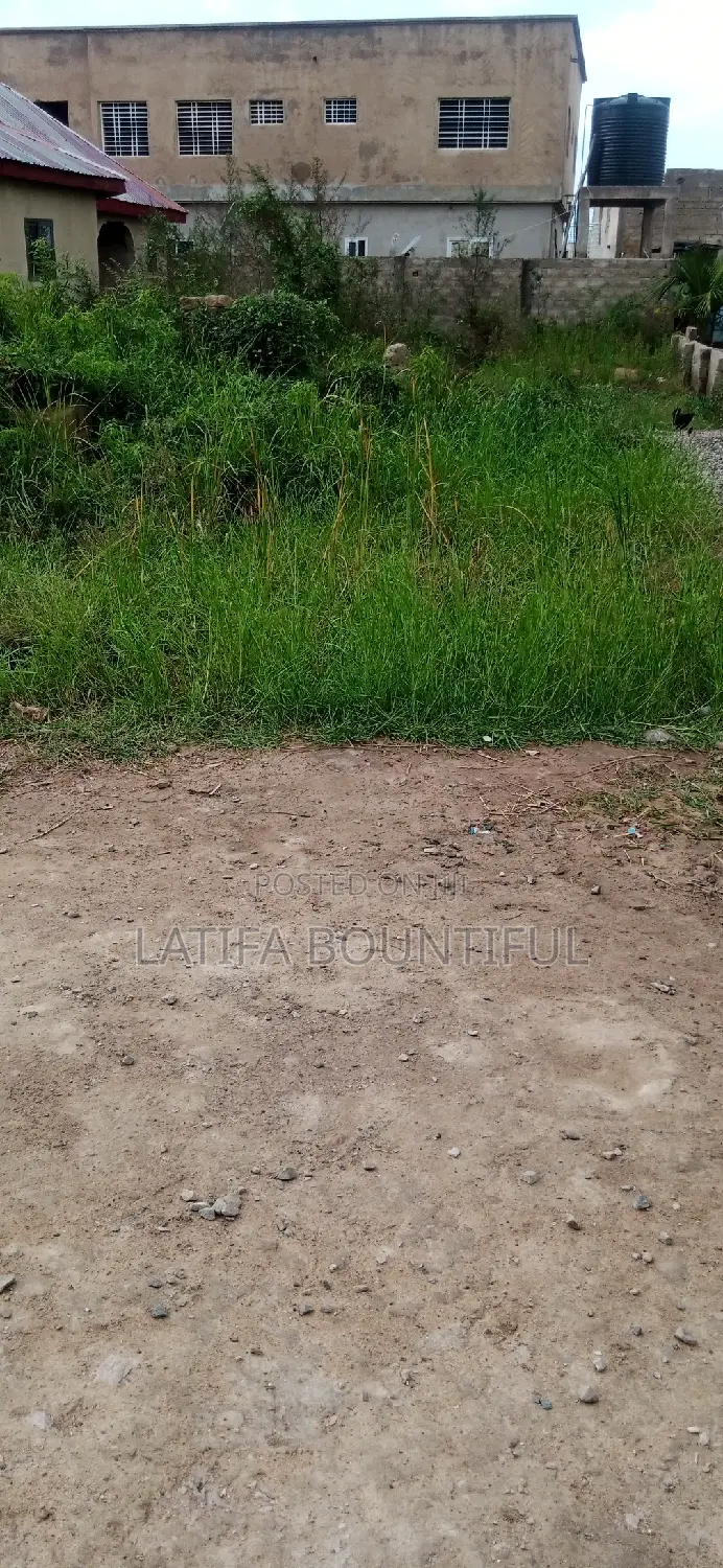 Vry Nice Land Without Water