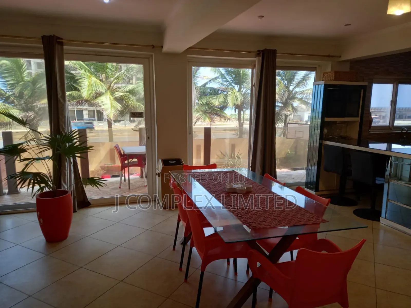 3bdrm Apartment in La Palm Beach, Trade Fair for rent