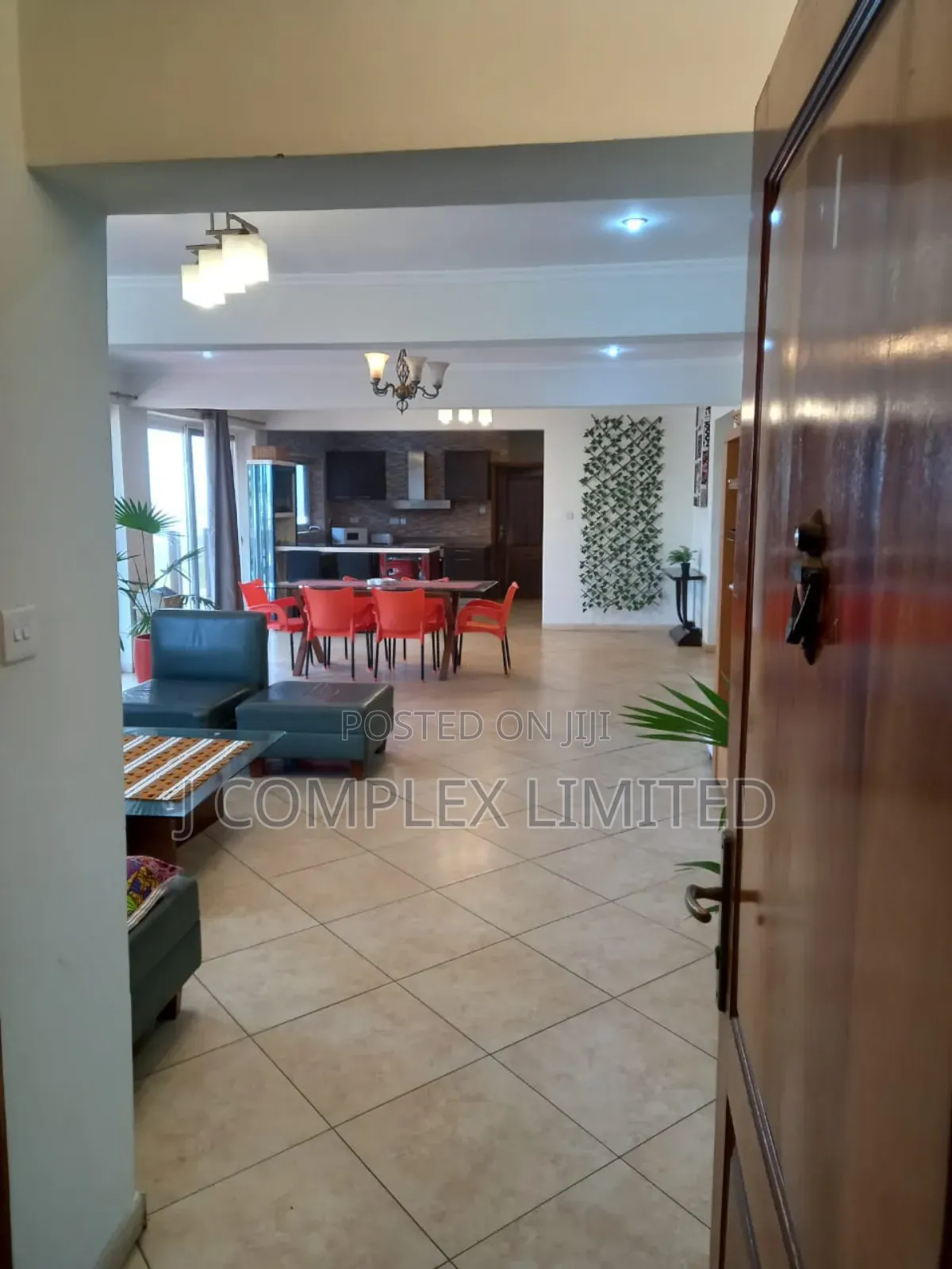 3bdrm Apartment in La Palm Beach, Trade Fair for rent