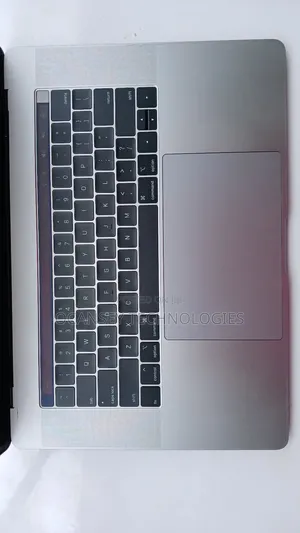 Laptop Apple MacBook Pro 2019 16GB Intel Core I7 SSD 512GB