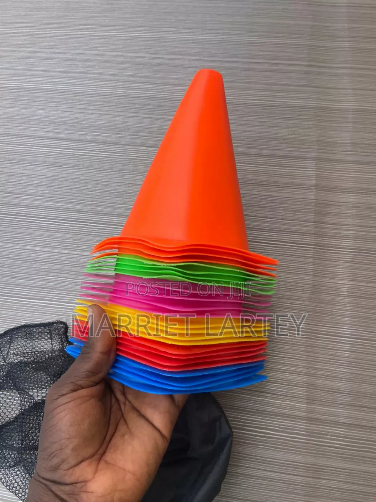 Original Training Cones 24 Pieces Available at Cool Price