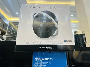Bass Boost Harman Kardon Onyx 8 Bluetooth Speaker