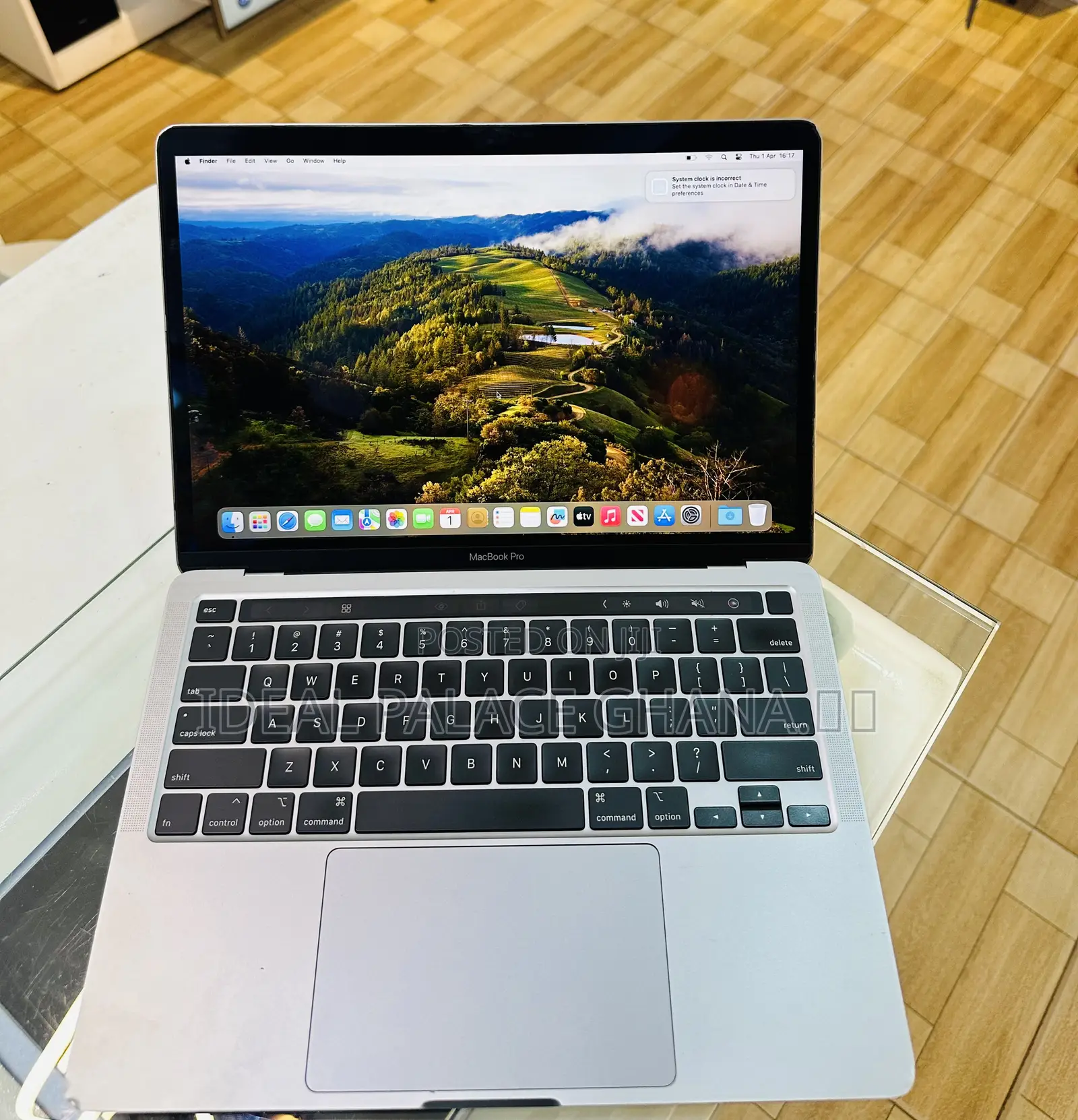Laptop Apple MacBook Pro 2020 M1 8GB Apple M1 Pro SSD 256GB