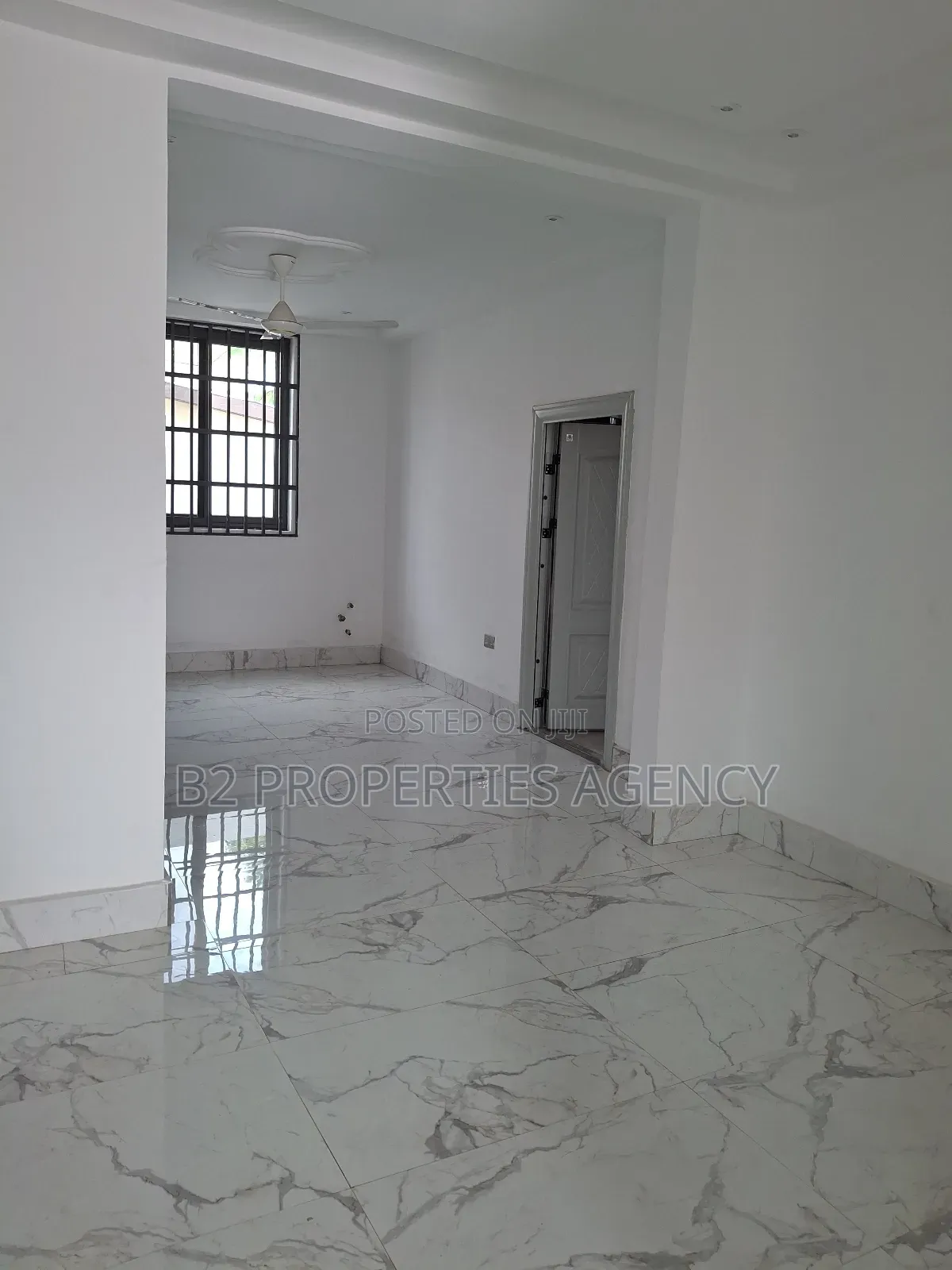 5bdrm Mansion in B2 Properties Agency, Kumasi Metropolitan for rent