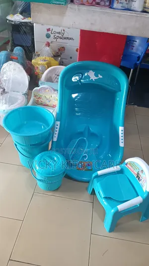 Complete Baby Bath Tub Set