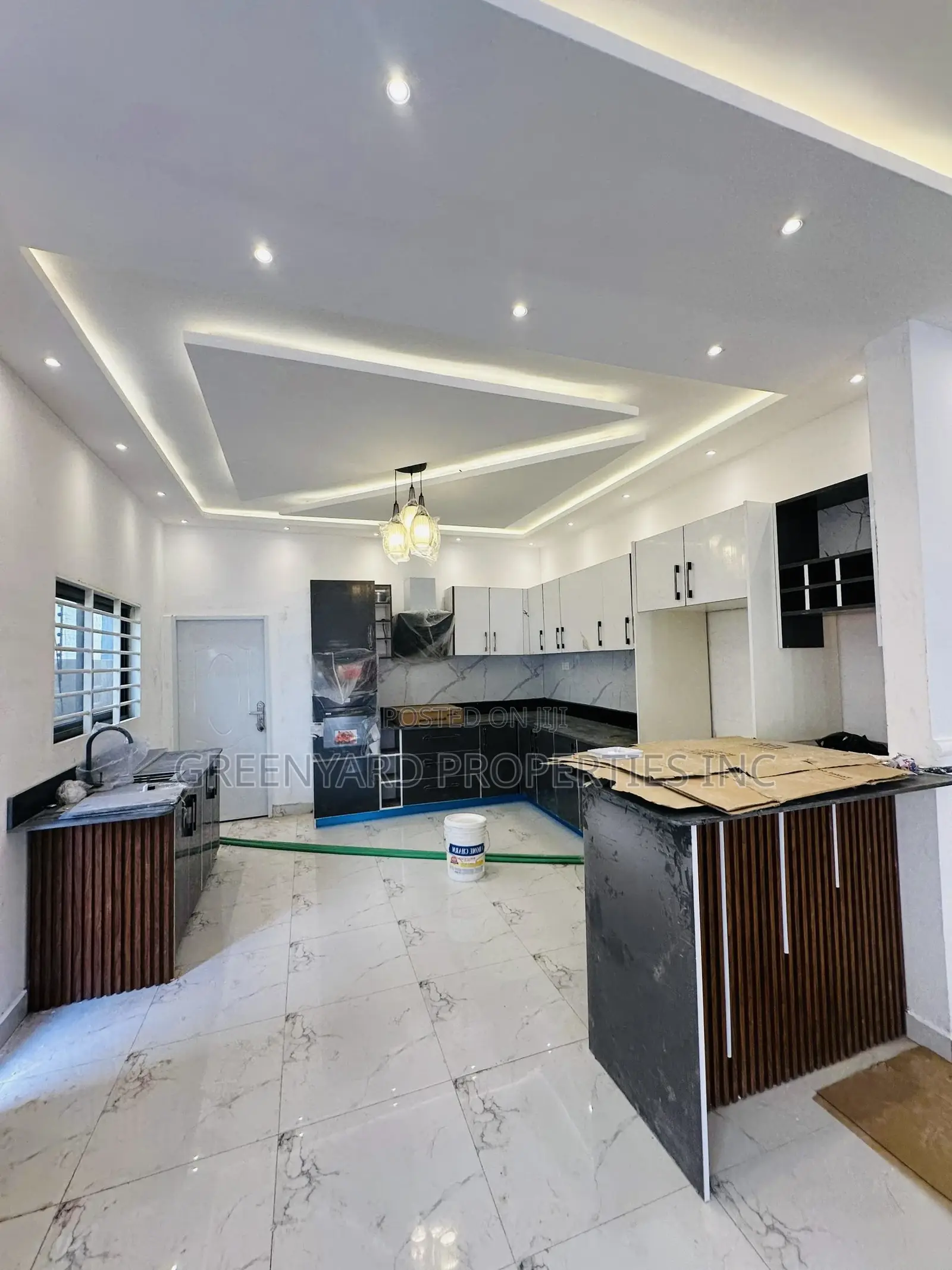 3bdrm House in Lakeside for sale