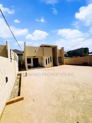 3bdrm House in Lakeside for sale
