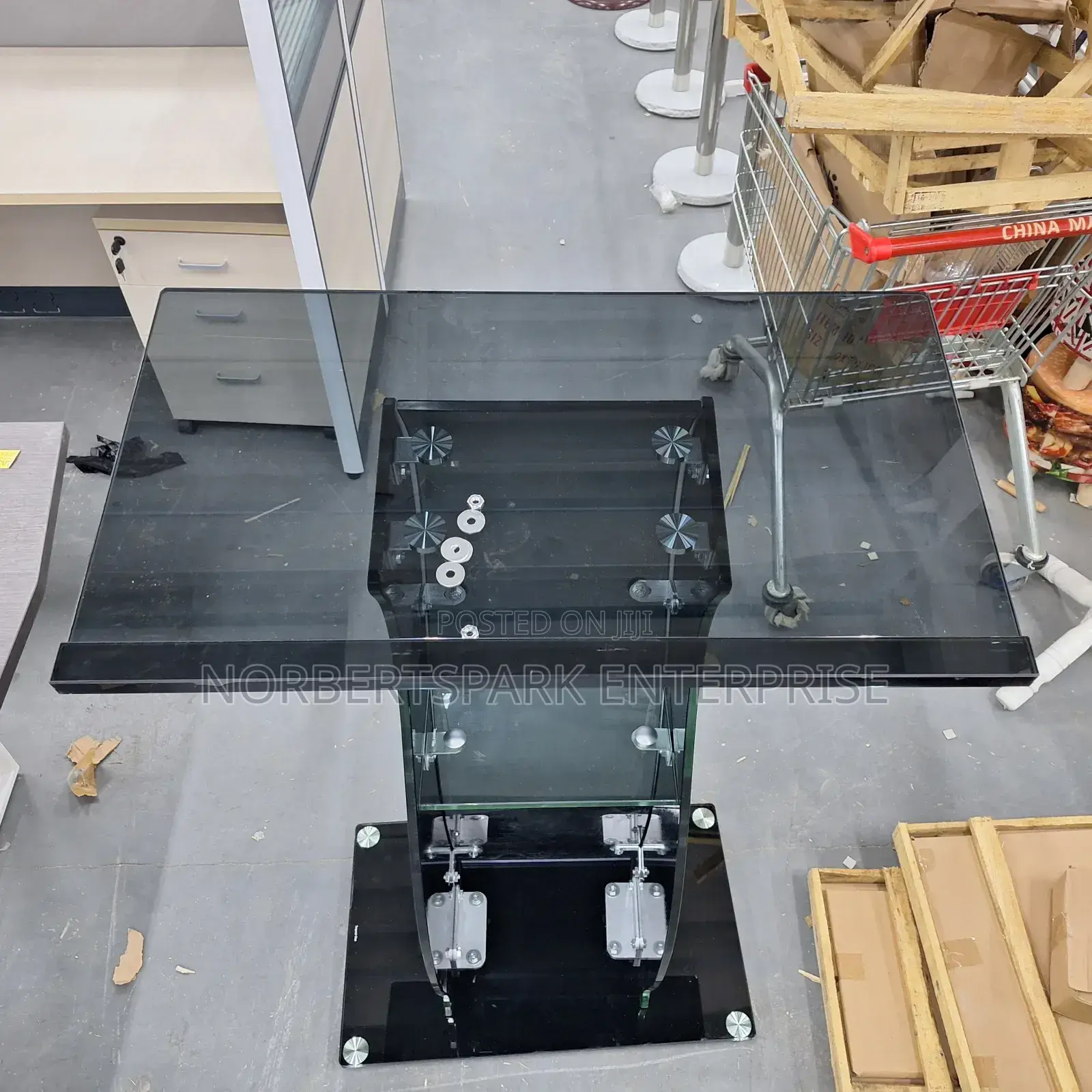Glass Pulpit(Pt226)