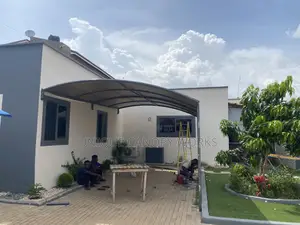 Sunday Canopy