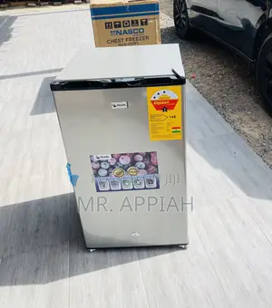 Super Chilling Pearl PF-111 1 Door Table Top Fridge(93L).