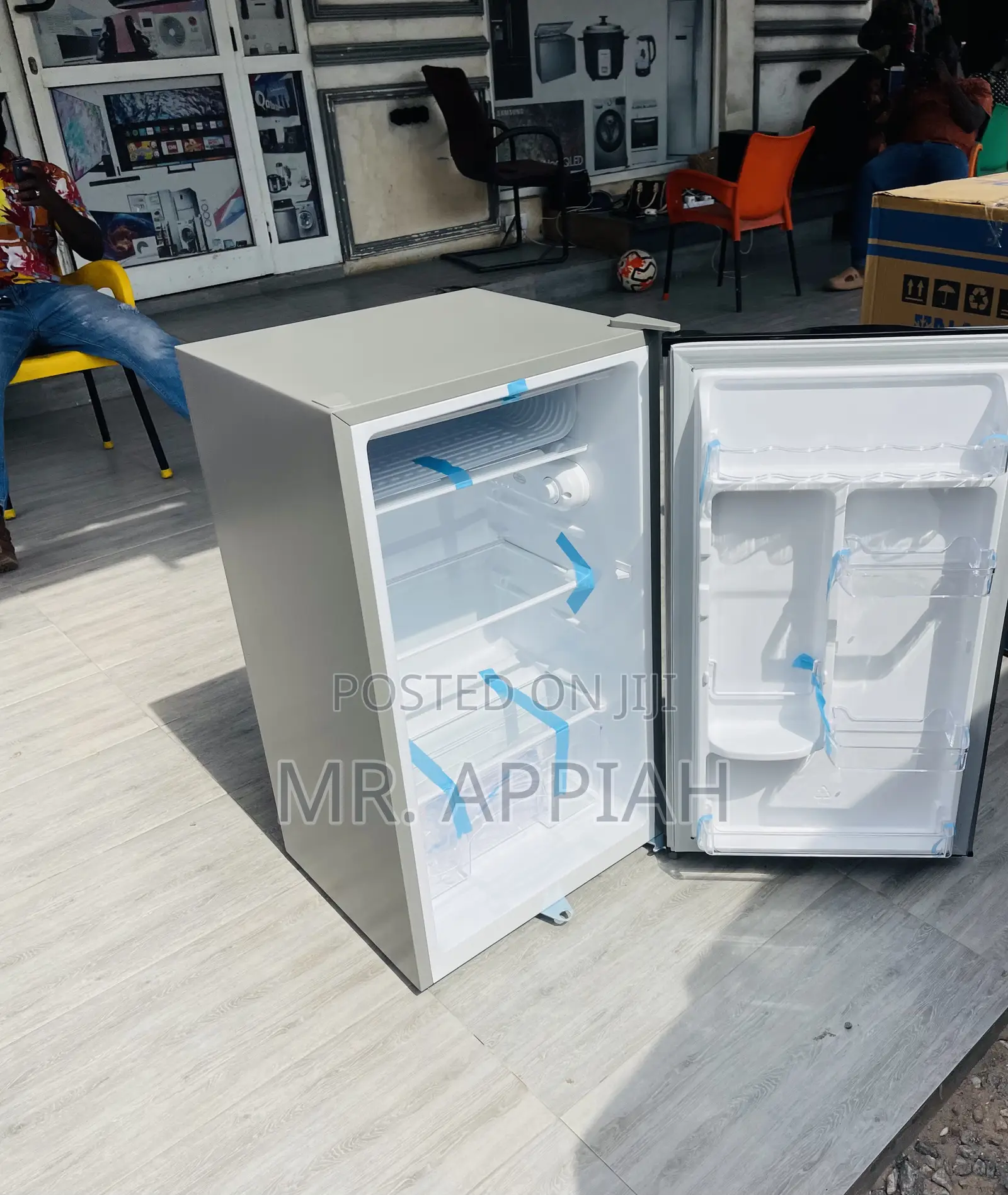 Purchase Pearl PF-111 1 Door Table Top Fridge(Gray)93L