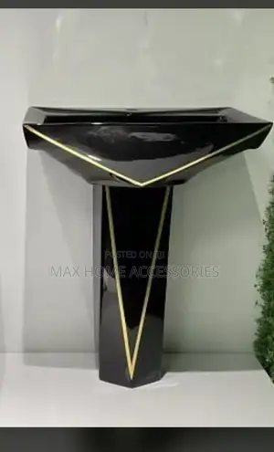 Diamond Designed Seat