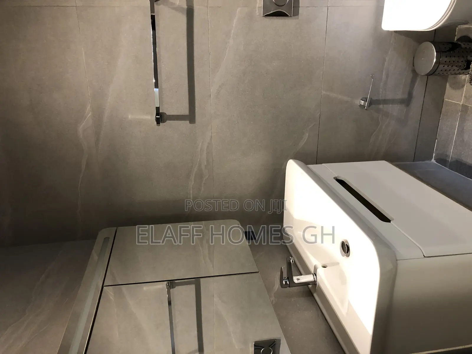 Furnished 3bdrm Apartment in Elaffhomesgh, East Legon for rent
