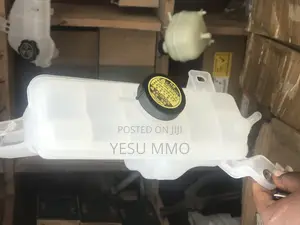 Toyota RAV4 Reservoir Tank