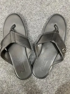 Original Slippers for Men Available