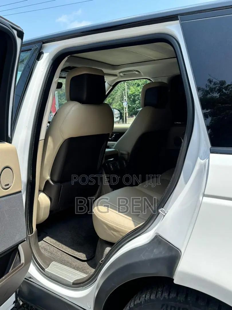Land Rover Range Rover Vogue 2021 White