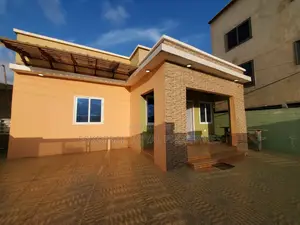 Furnished 2bdrm House in Santo, School Junction for sale
