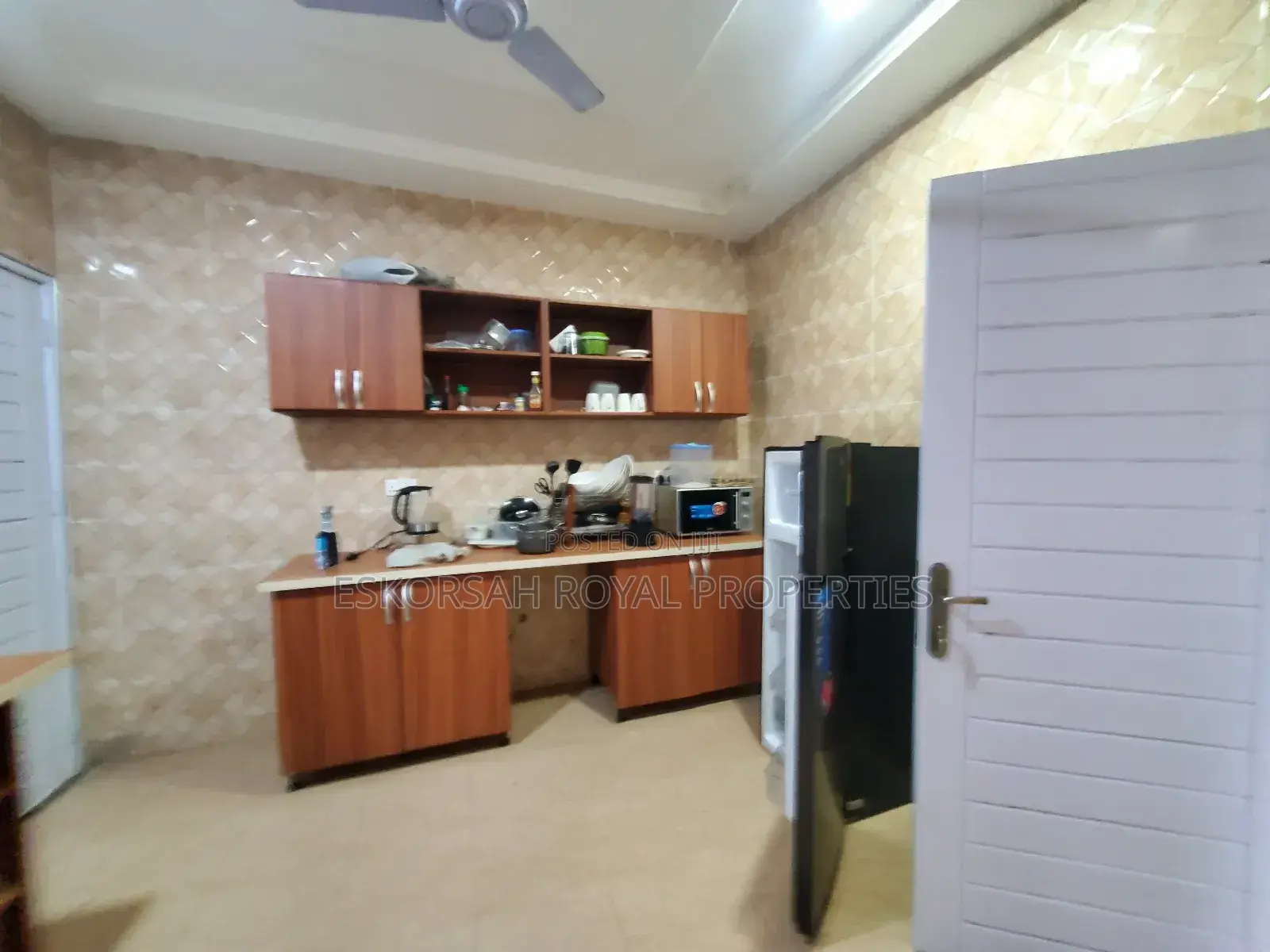 Furnished 2bdrm House in Santo, School Junction for sale
