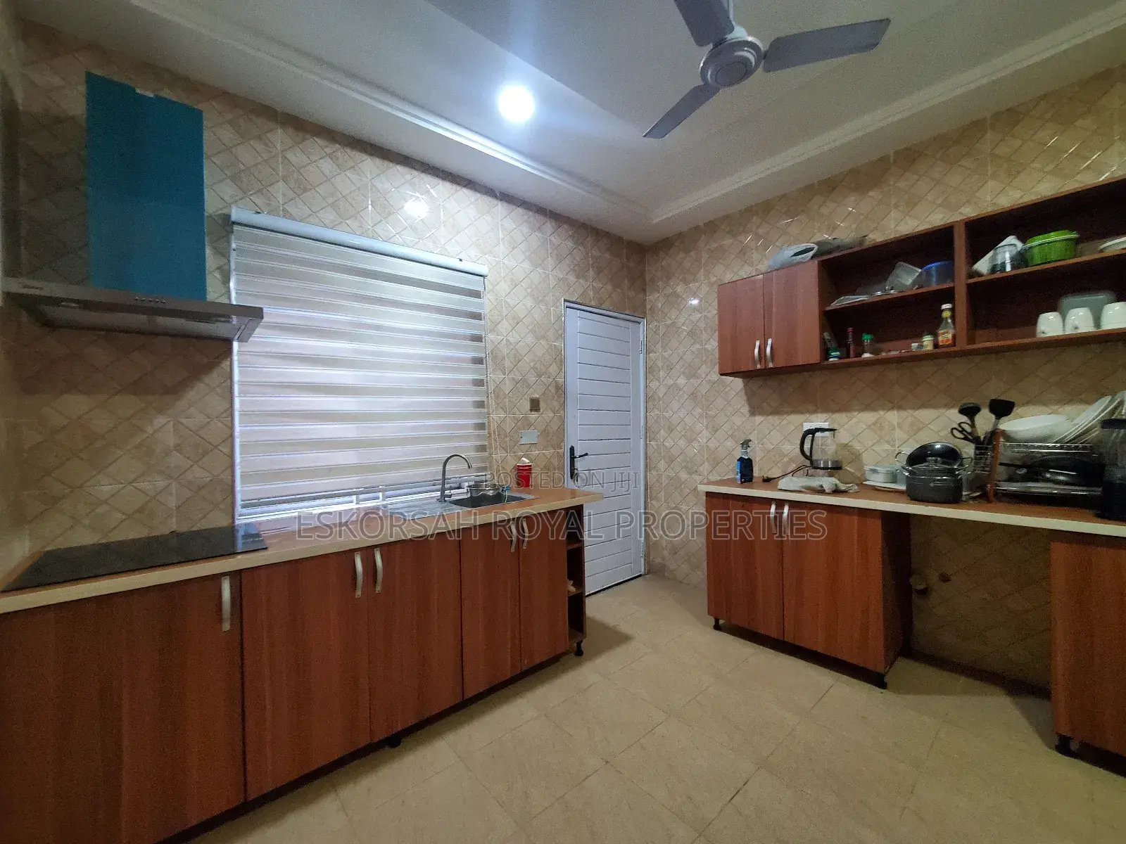 Furnished 2bdrm House in Santo, School Junction for sale