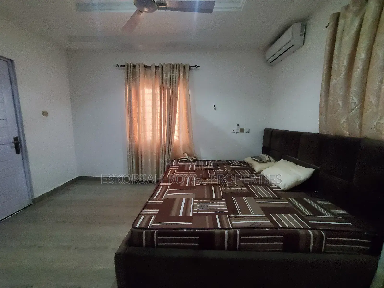 Furnished 2bdrm House in Santo, School Junction for sale