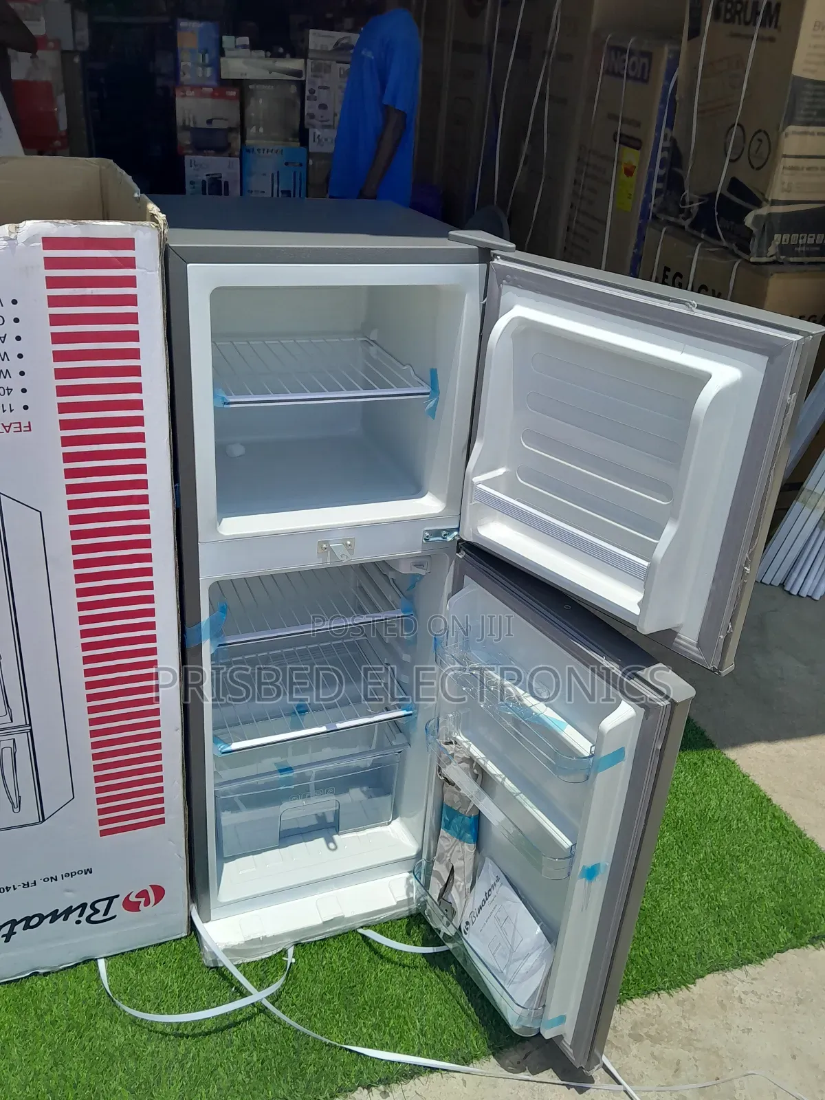 Binatone Double Door Fridge With Handle 112 Litres