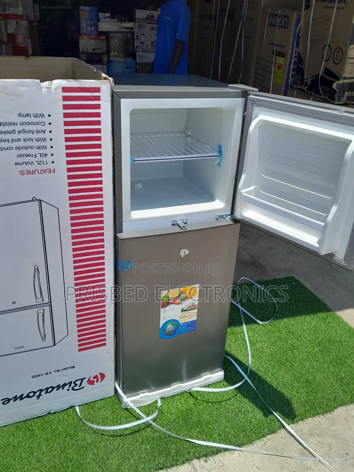 Binatone Double Door Fridge With Handle 112 Litres