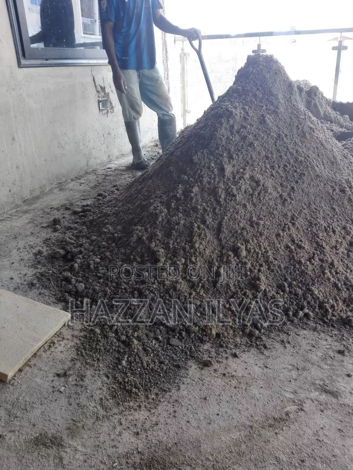 Smooth Floor Screeding Expert