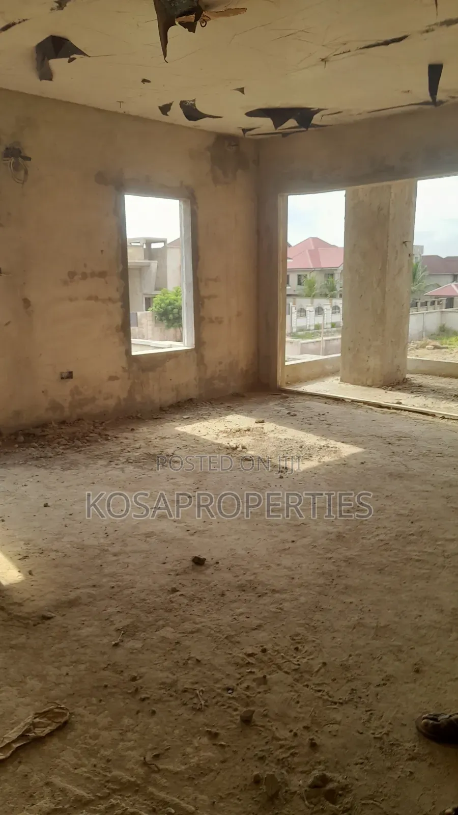 6bdrm Apartment in East Legon Hills, Adjiriganor for sale