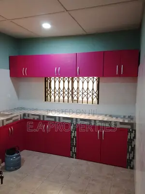 2bdrm House in E A Properties, Frafraha for rent