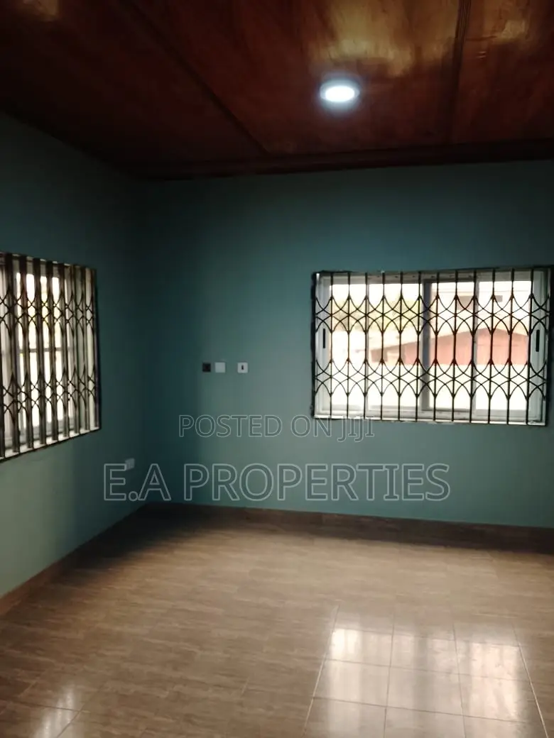 2bdrm House in E A Properties, Frafraha for rent