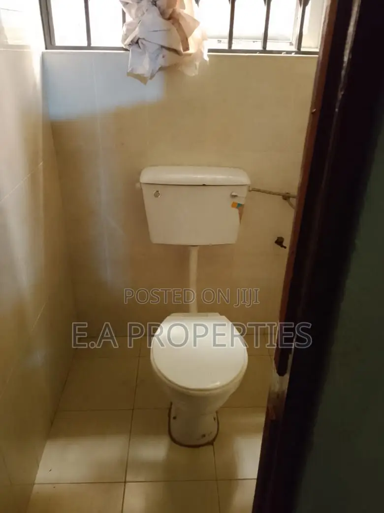 2bdrm House in E A Properties, Frafraha for rent