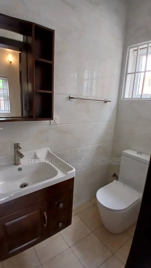 4bdrm House in East Legon for rent