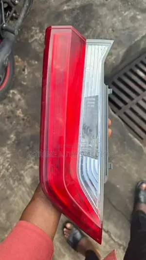 Honda CR-V 2017 Trunk Light