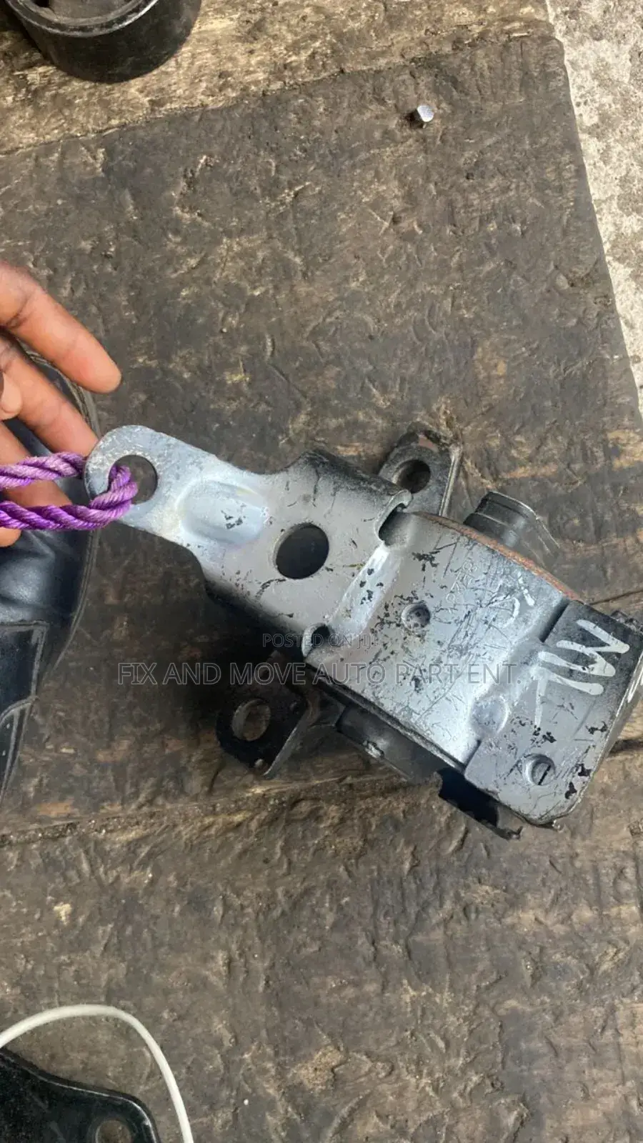 2015-2020 Mazda Cx5 Top ENGINE MOUNT/SEAT Available
