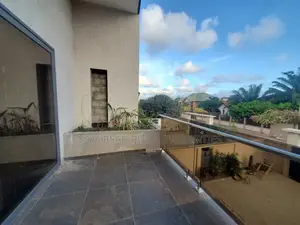 3bdrm House in Ashaley Botwe for sale