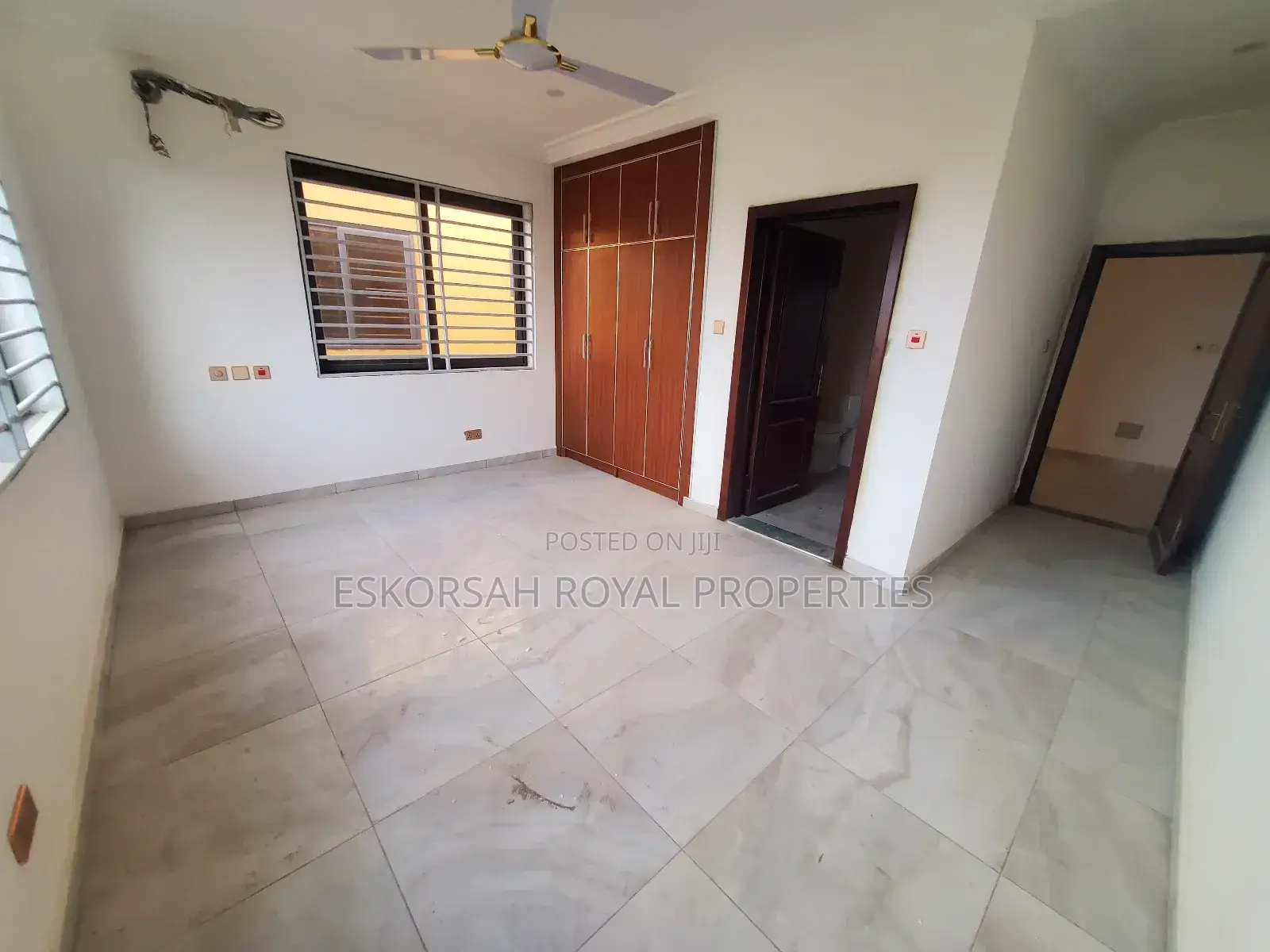 3bdrm House in Ashaley Botwe for sale