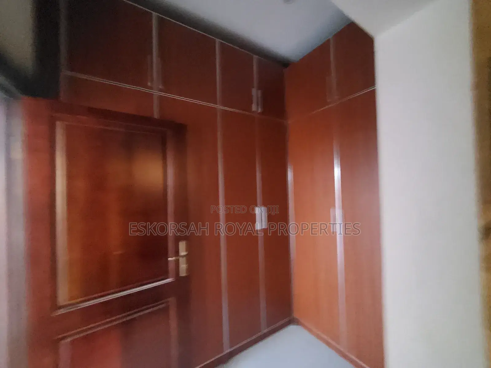 3bdrm House in Ashaley Botwe for sale