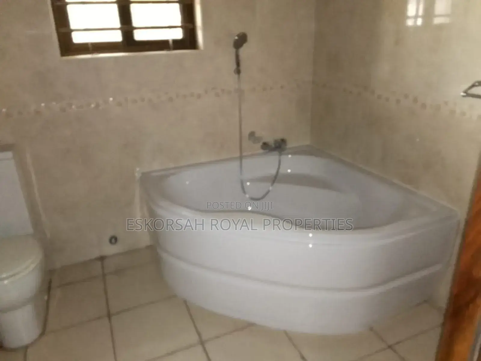 4bdrm House in Trasacco, Adjiriganor for rent