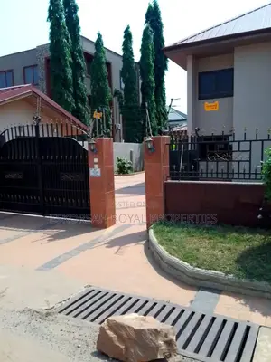 4bdrm House in Trasacco, Adjiriganor for rent