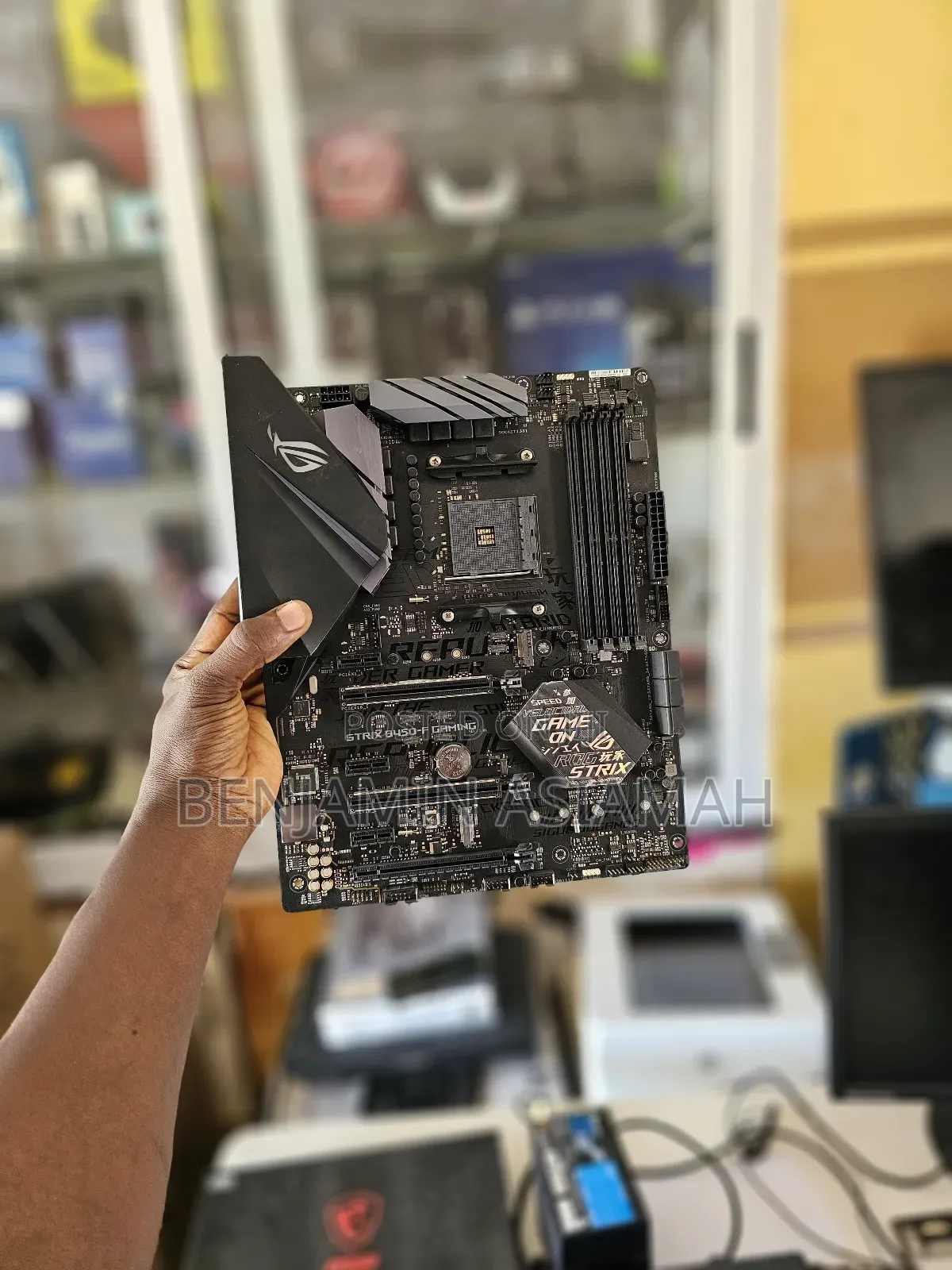 Asus B450-F Gaming AM4 Board