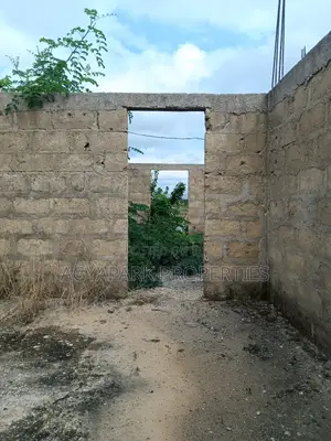 3bdrm House In Denkyira, Amasaman For Sale