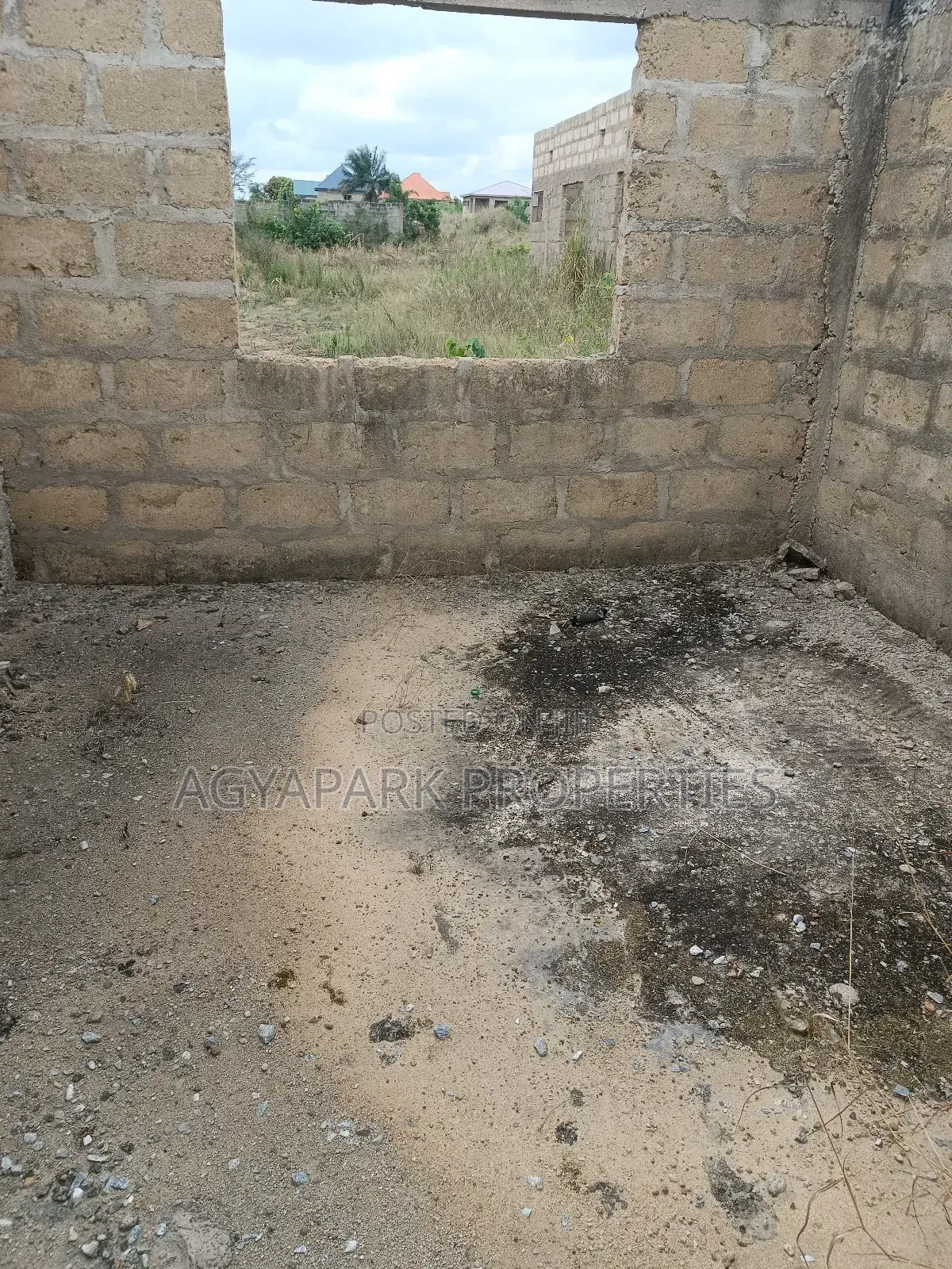 3bdrm House In Denkyira, Amasaman For Sale