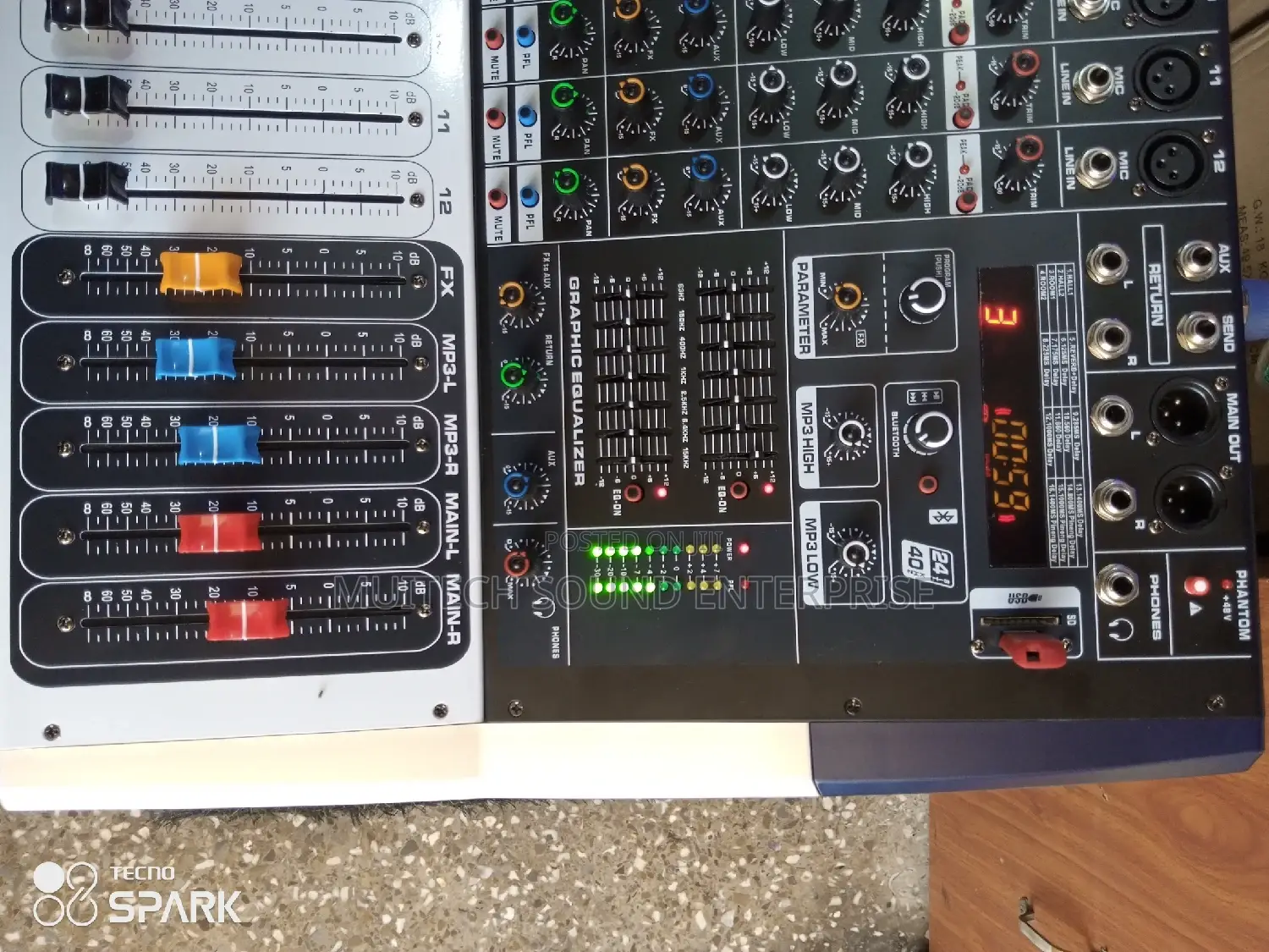Yamaha Power Mixer '12' Channels