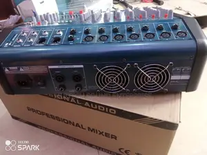 Yaham Power Mixer 8 Channels