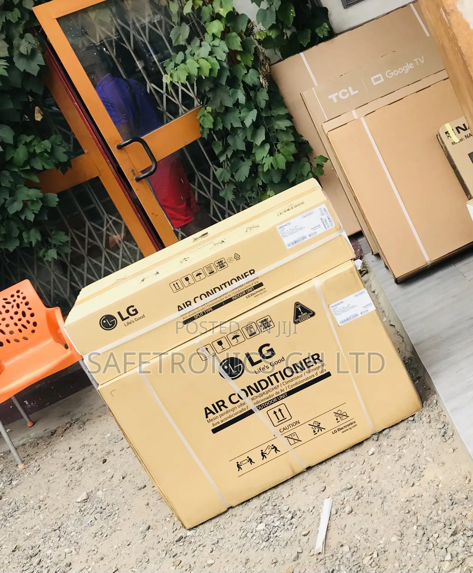 / Grab Affordable LG 1.5 Inverter HP AC White