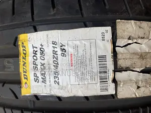 235/40zr18 Dunlop Sp Sport Maxx 050+ Tire